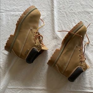 Kids Waterproof Work/Utility Boots Size 4